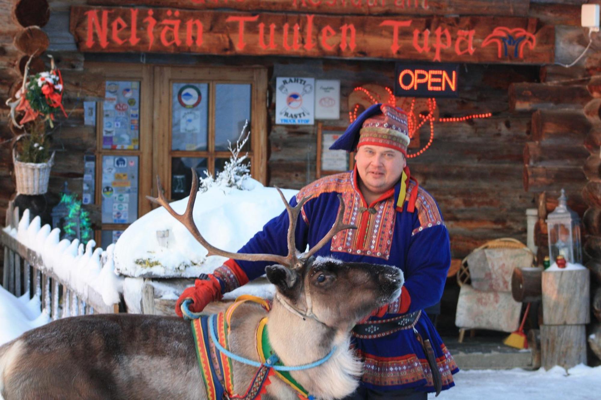 Neljaen Tuulen Tupa *